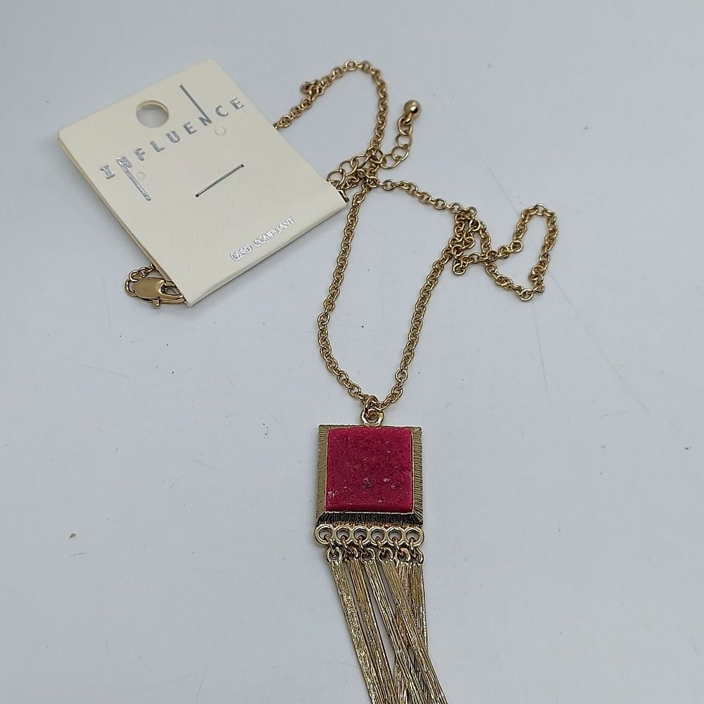 Nwt Influence Druzy Necklace 11$